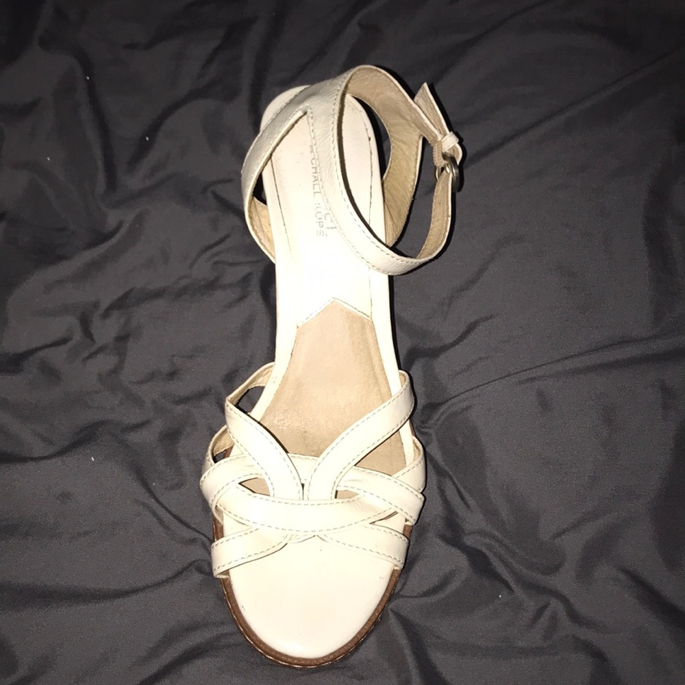 Loved Michael Kors wedges - Picture 6 of 7